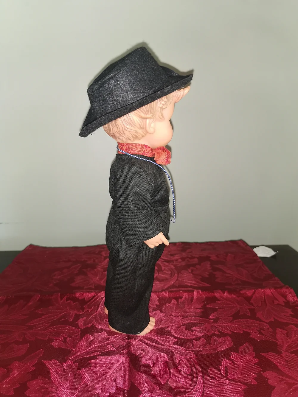 GOEBEL Hummel Vintage Felix Chimney Sweep 12